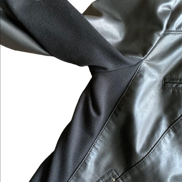 Guess faux-leather jacket - L - Picture 4 of 10